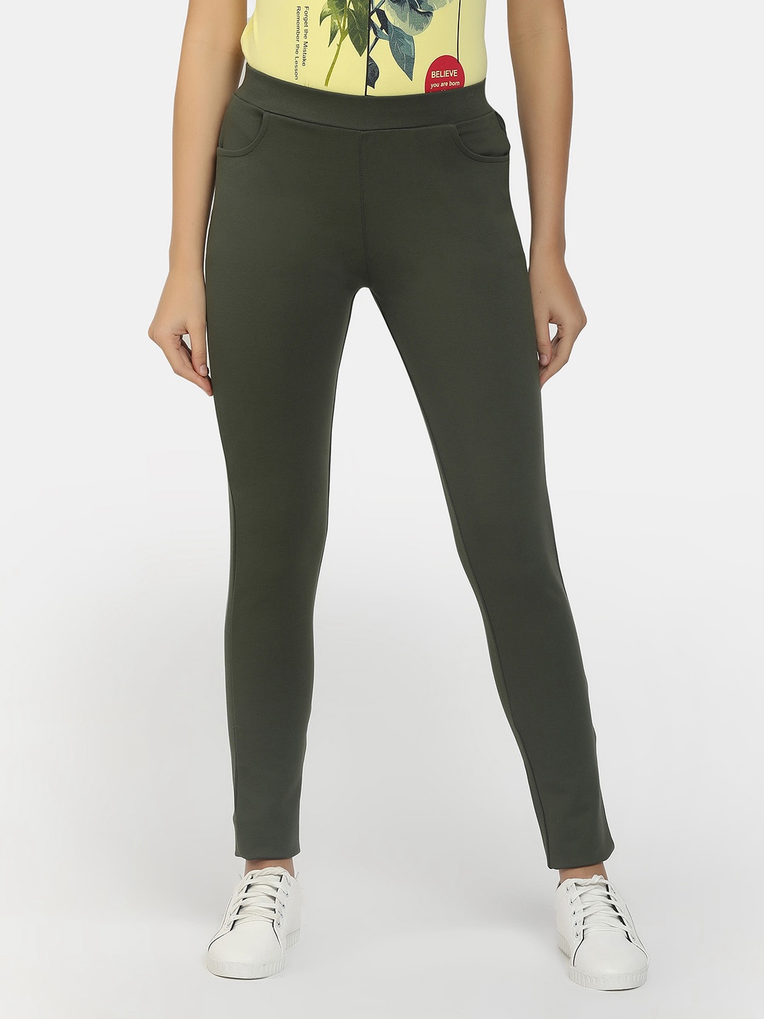 

V-Mart Women Olive Solid Cotton Jeggings