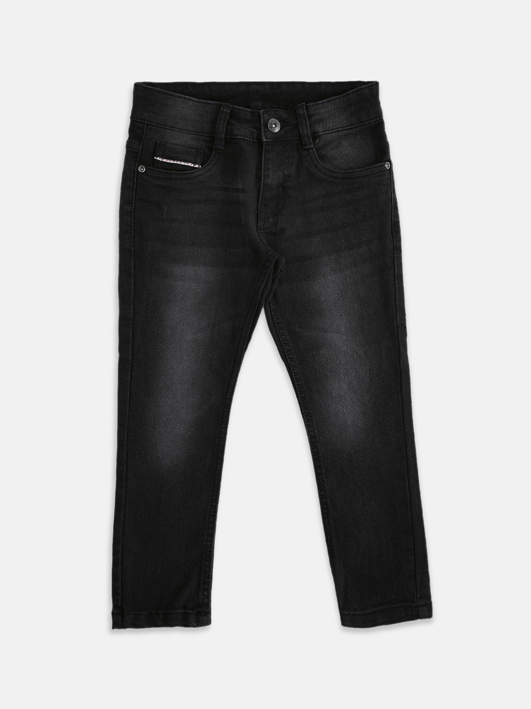 

Pantaloons Junior Boys Black Tapered Fit Light Fade Jeans