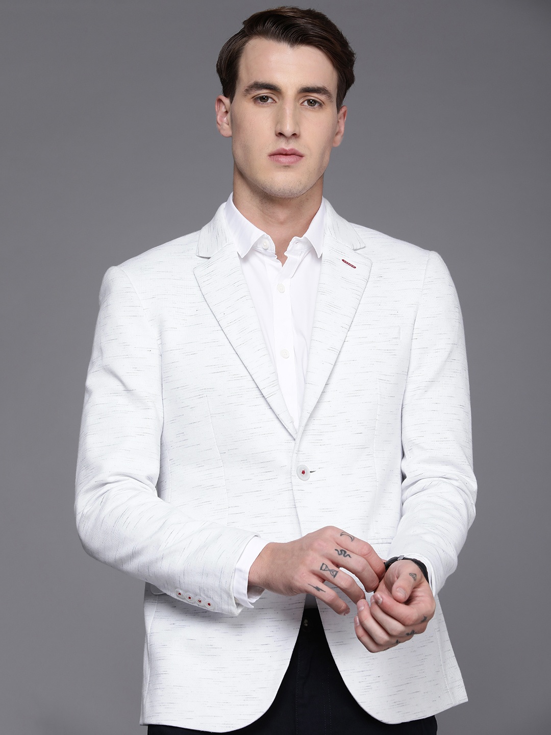 

Manyavar Men White Self Design Party Wear Blazer