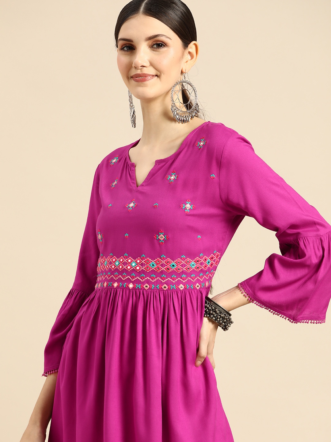 

Sangria Women Pink Yoke Design Pleated Mirror Work Kurta with Palazzos