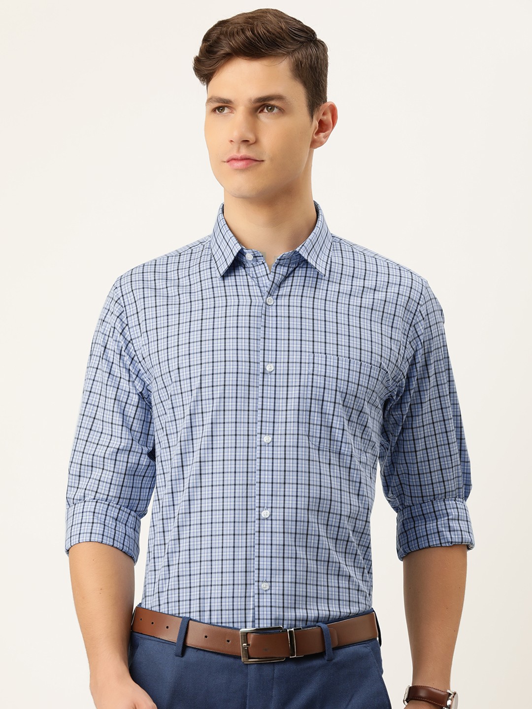 

Peter England Men Blue & Black Slim Fit Grid Tattersall Checks Formal Shirt