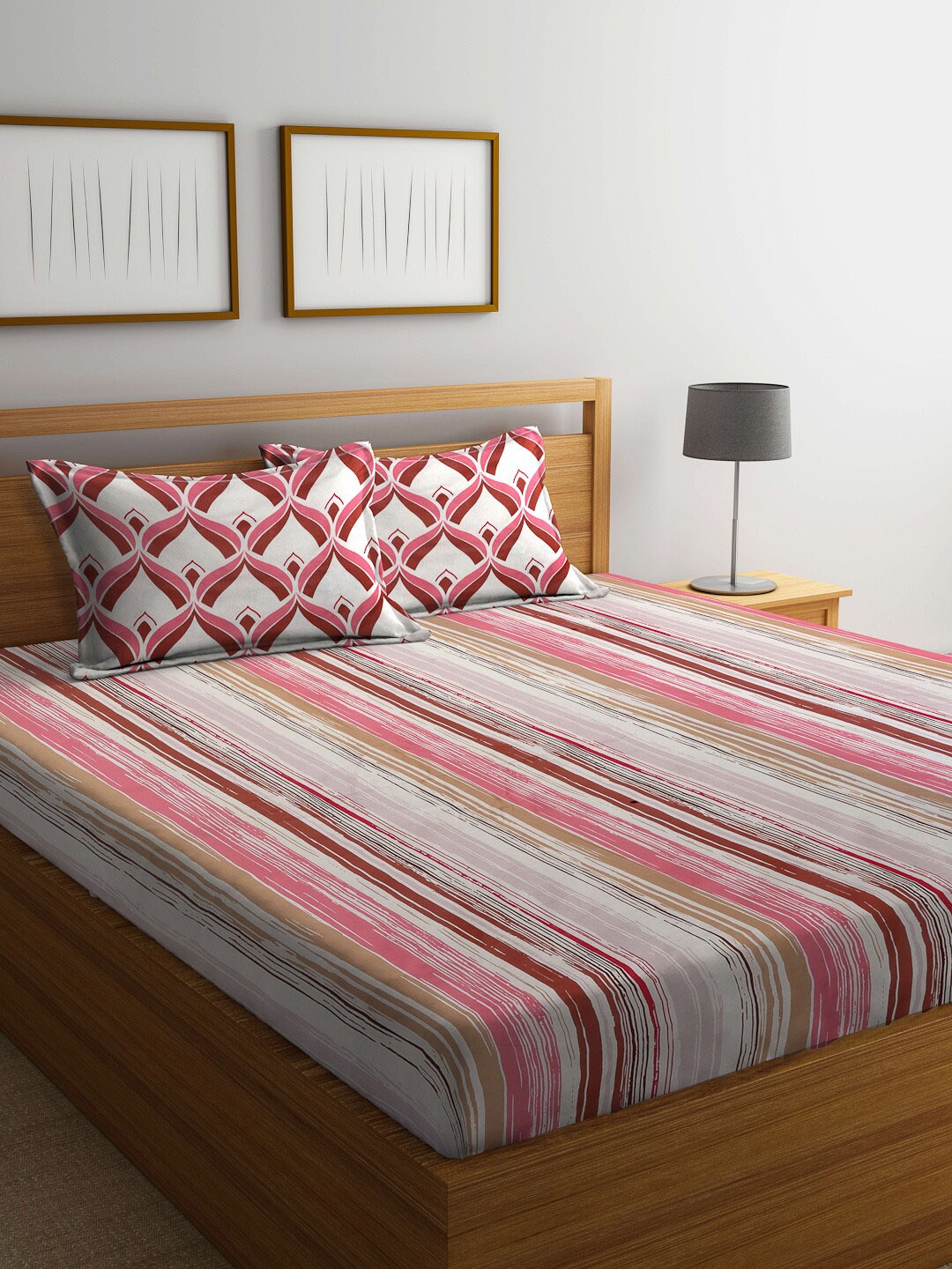 

BOMBAY DYEING Unisex Pink Double Bedsheet With Two Pillow Cover