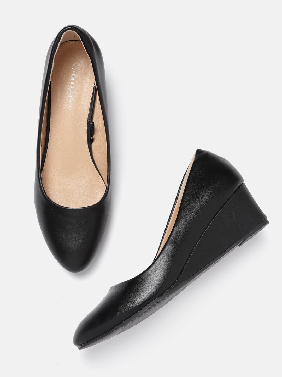 

Allen Solly Black Solid Pumps