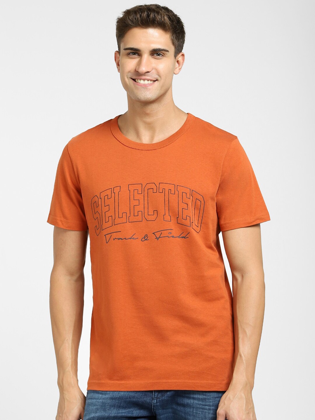 

SELECTED Men Orange printed T-shirt