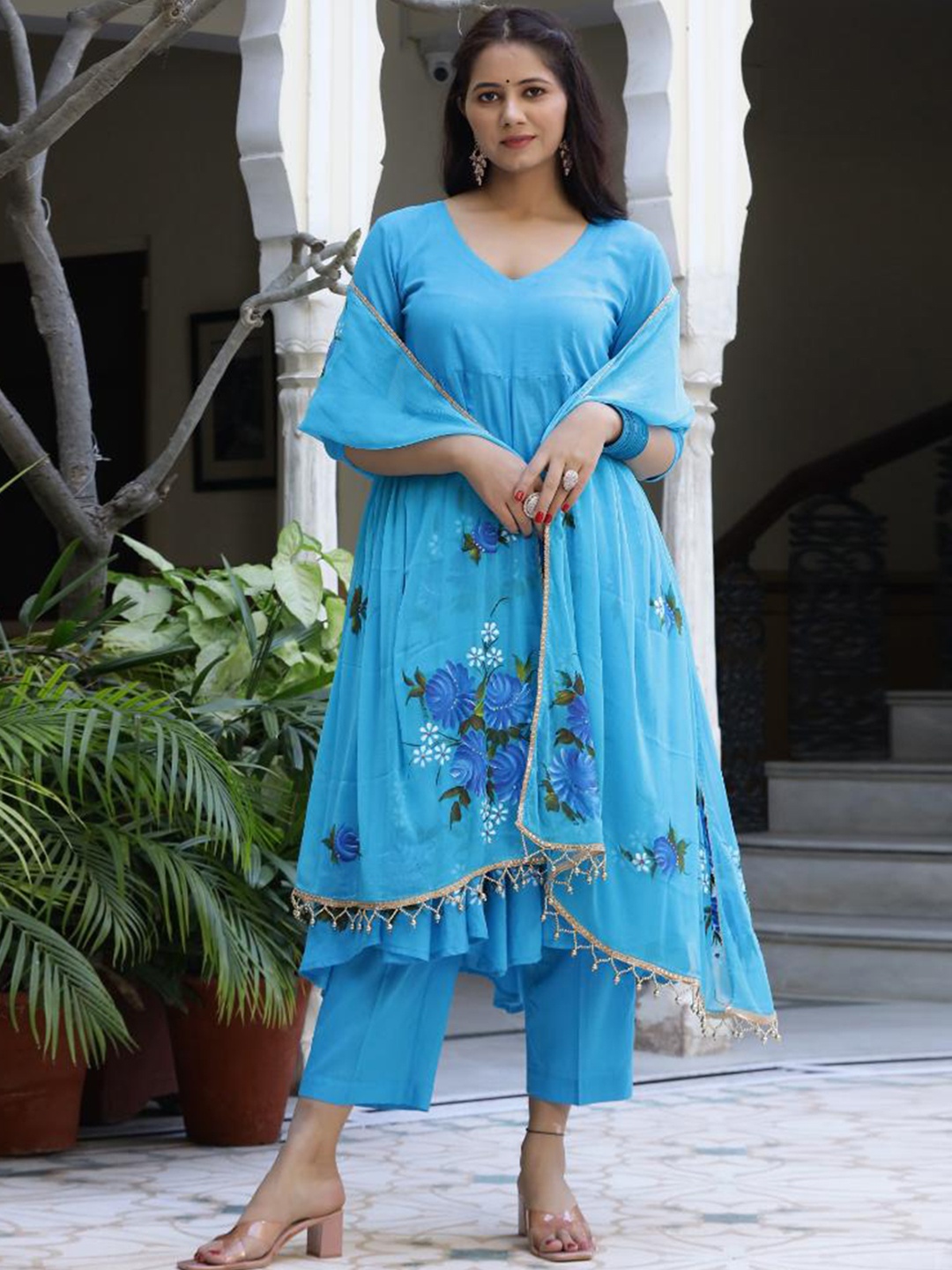 

Baisacrafts Women Turquoise Hand Painted Pure Cotton Anarkali Kurta with Trouser & Dupatta, Turquoise blue