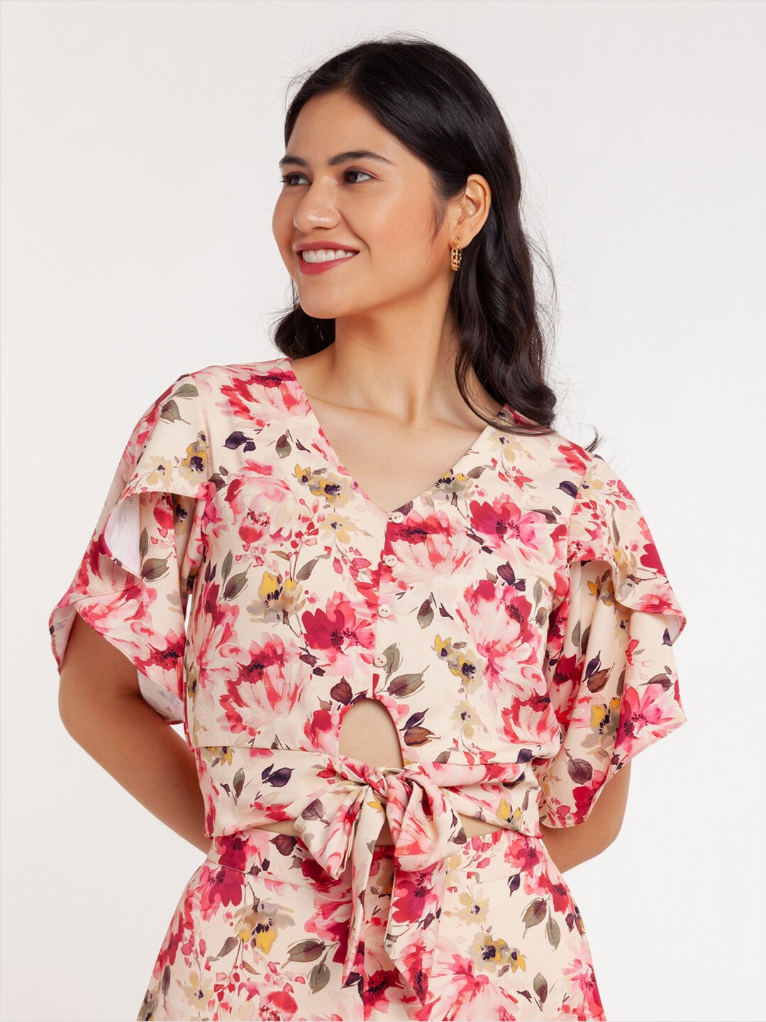 

Zink London Women Off White & Red Floral Print Blouson Top
