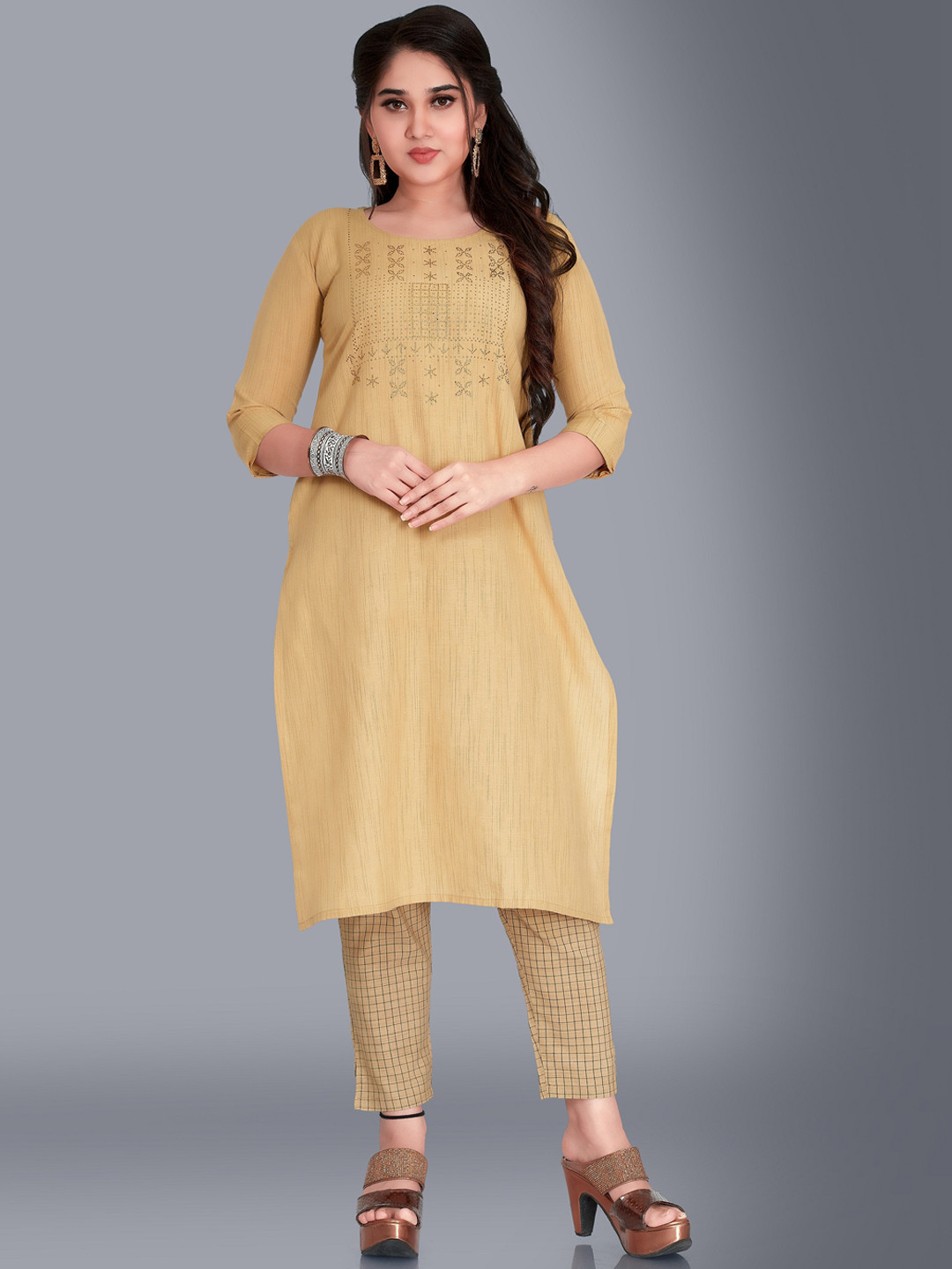 

Ayukti Women Cream-Coloured Printed Yoke Design Kurta with Trousers