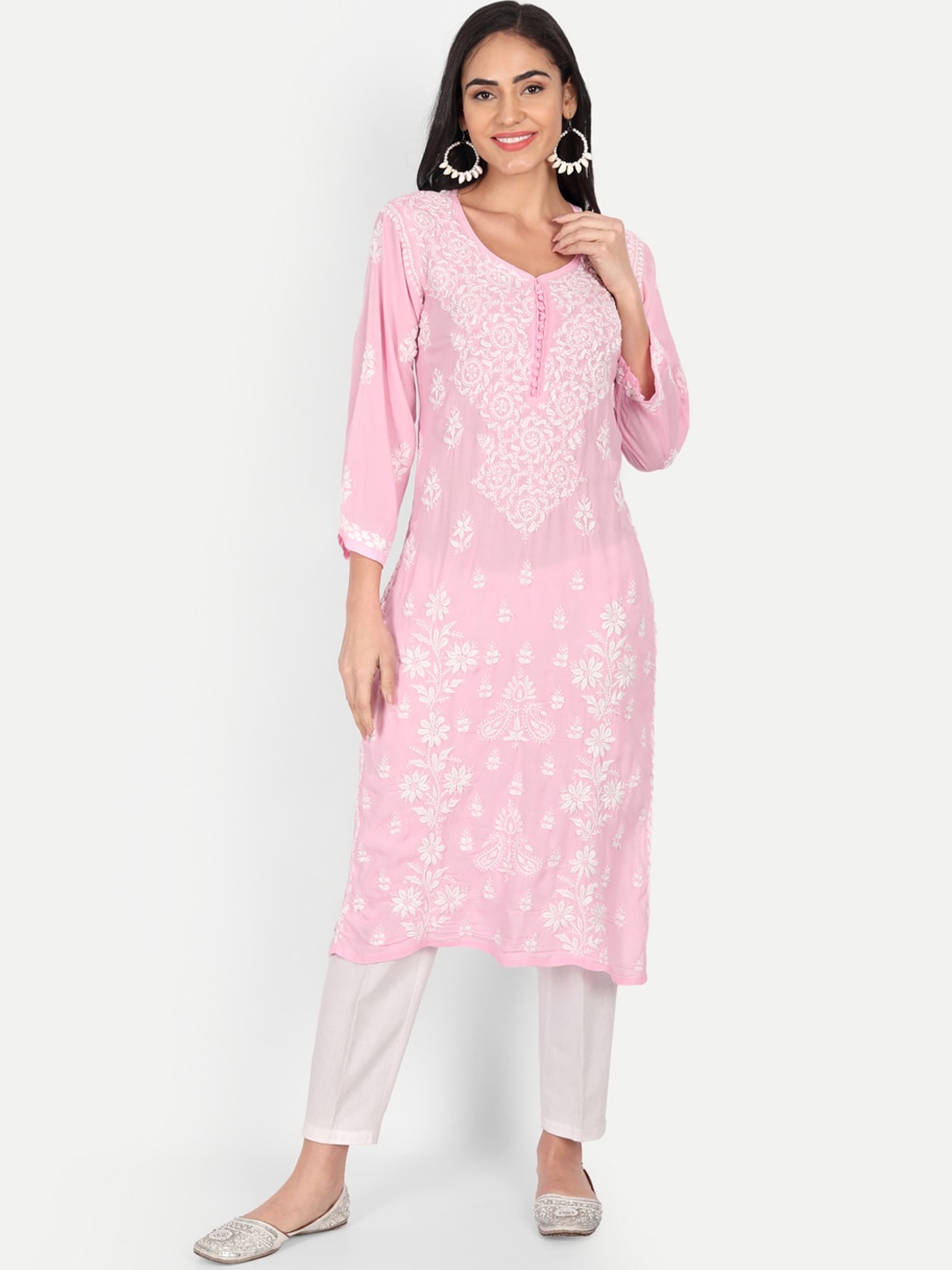 

Indiankala4u Women Pink & White Ethnic Motifs Embroidered Chikankari Kurta