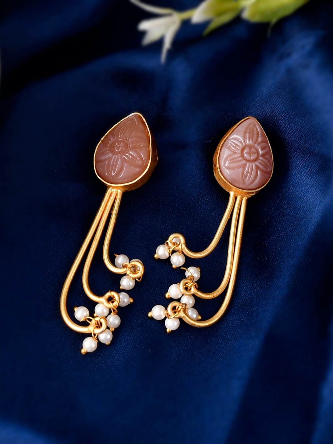

DASTOOR Gold-Toned & Brown Contemporary Partywear Drop Earrings