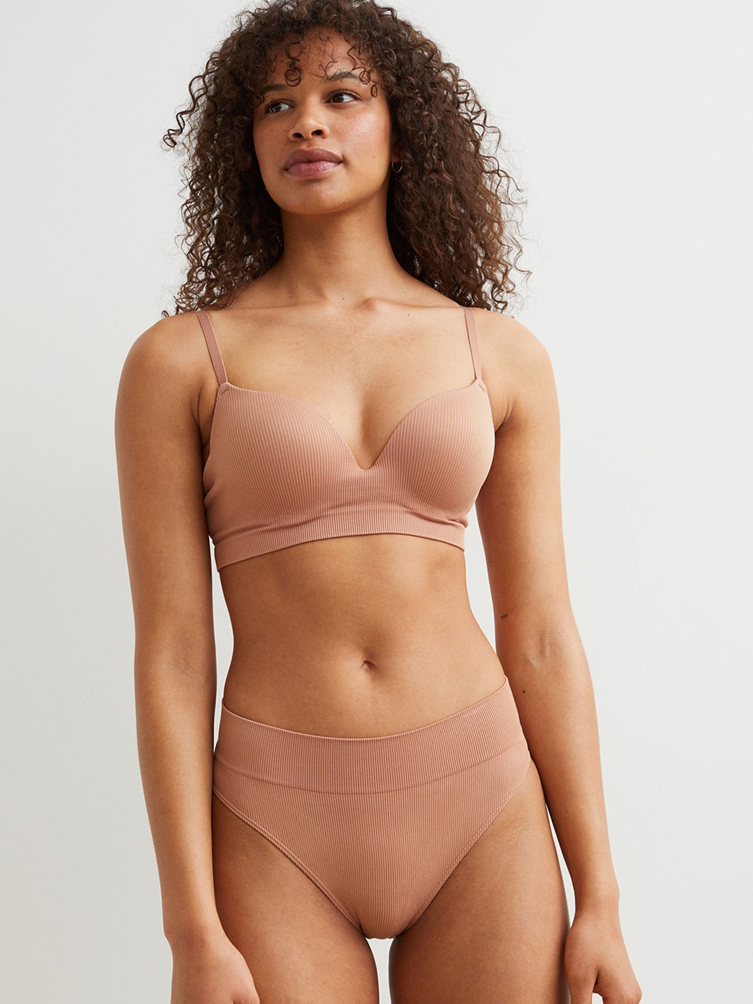 

H&M Women Beige 2-Pack Brazilian Briefs 0942947019