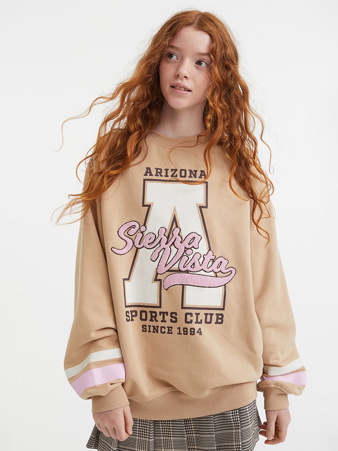 

H&M Girls Beige & White Printed Oversized Sweatshirt