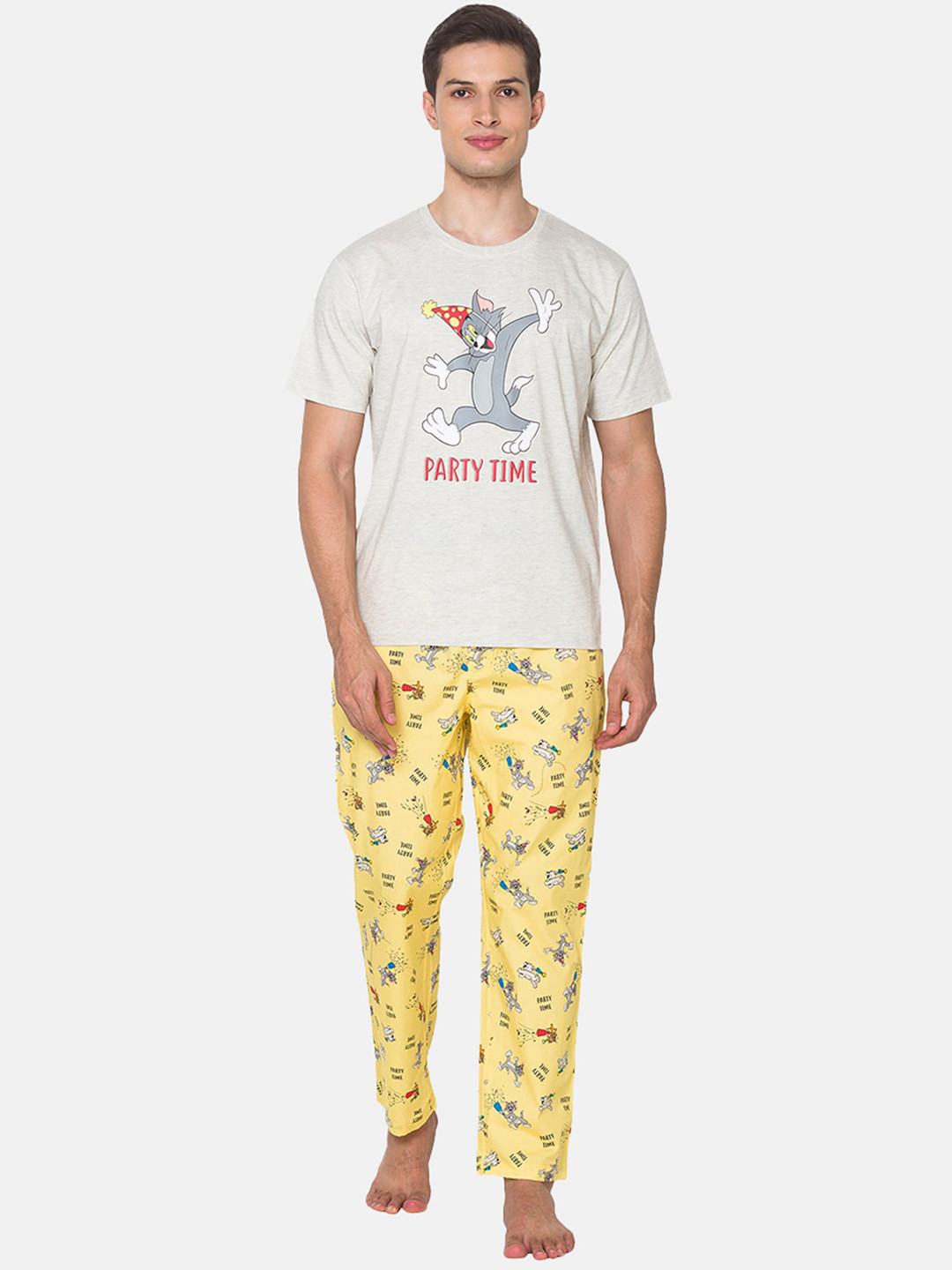 

SMUGGLERZ INC Men White & Yellow Printed Night suit