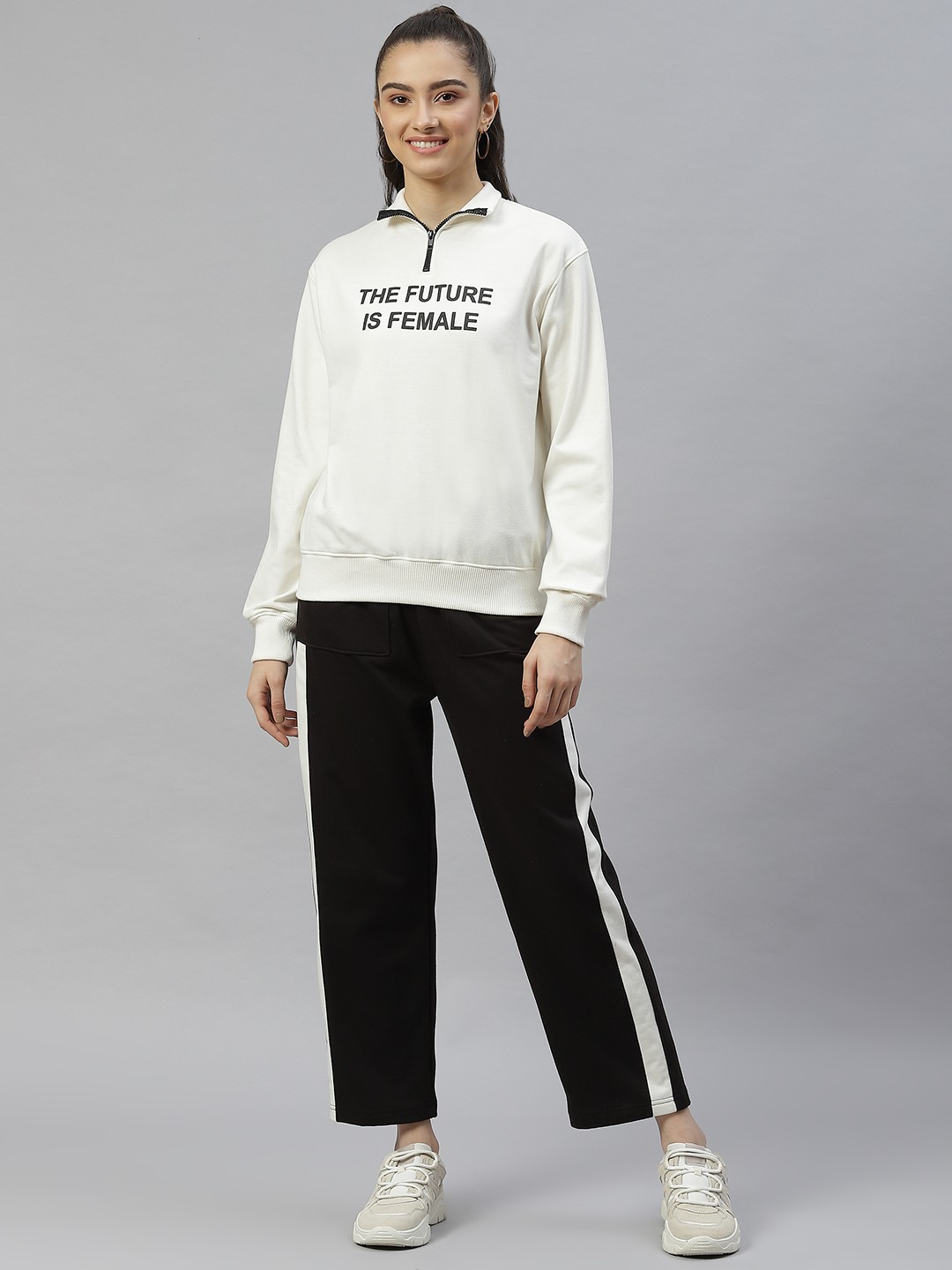 

Laabha Women White & Black Printed Tracksuit