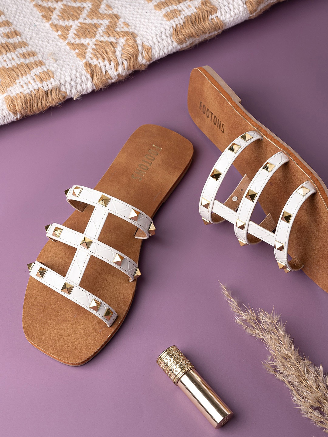 

FOOTONS Women White Printed Buckles Flats