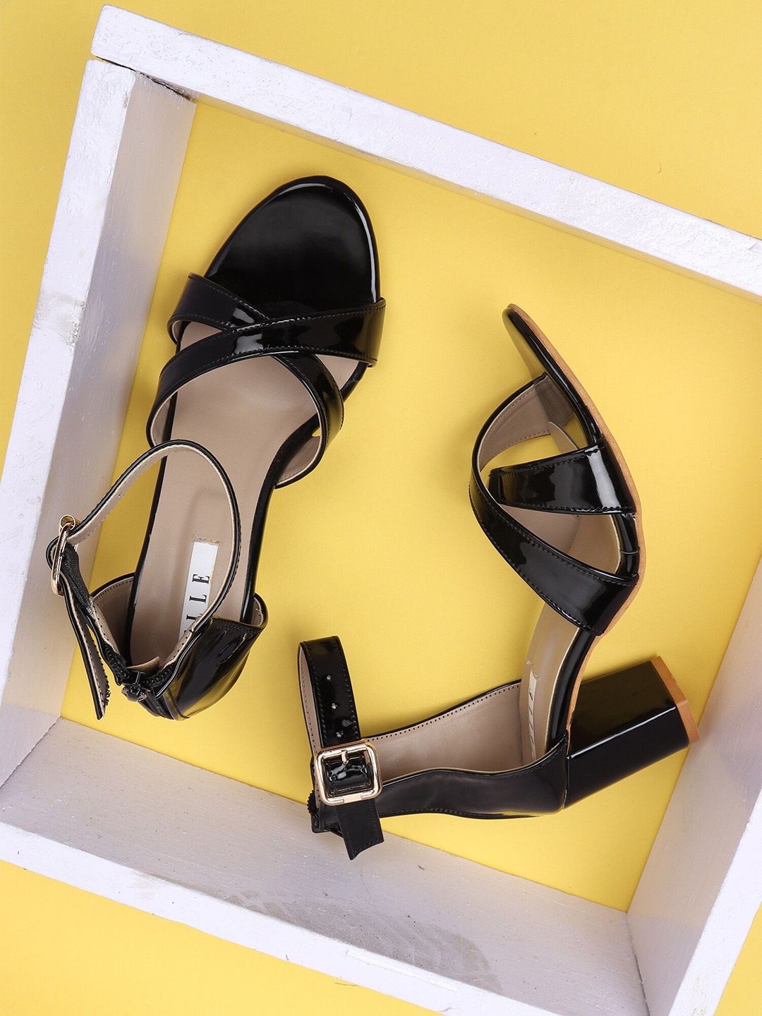 

ELLE Black Solid Block Heels