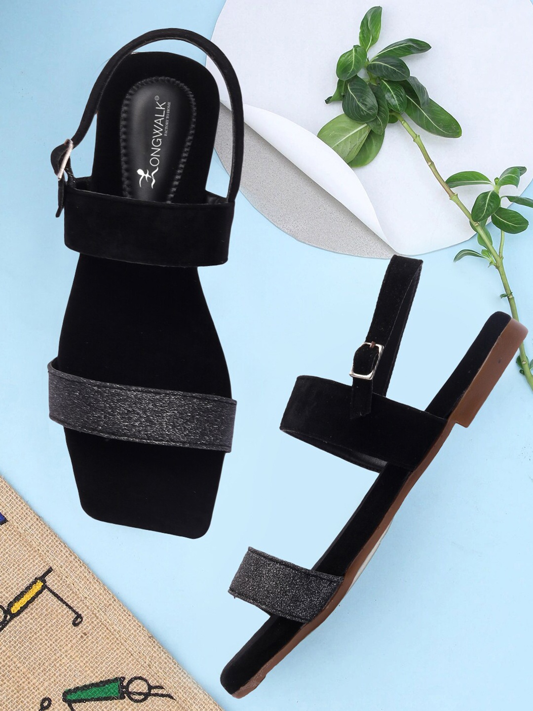 

Longwalk Women Black Embellished Flats