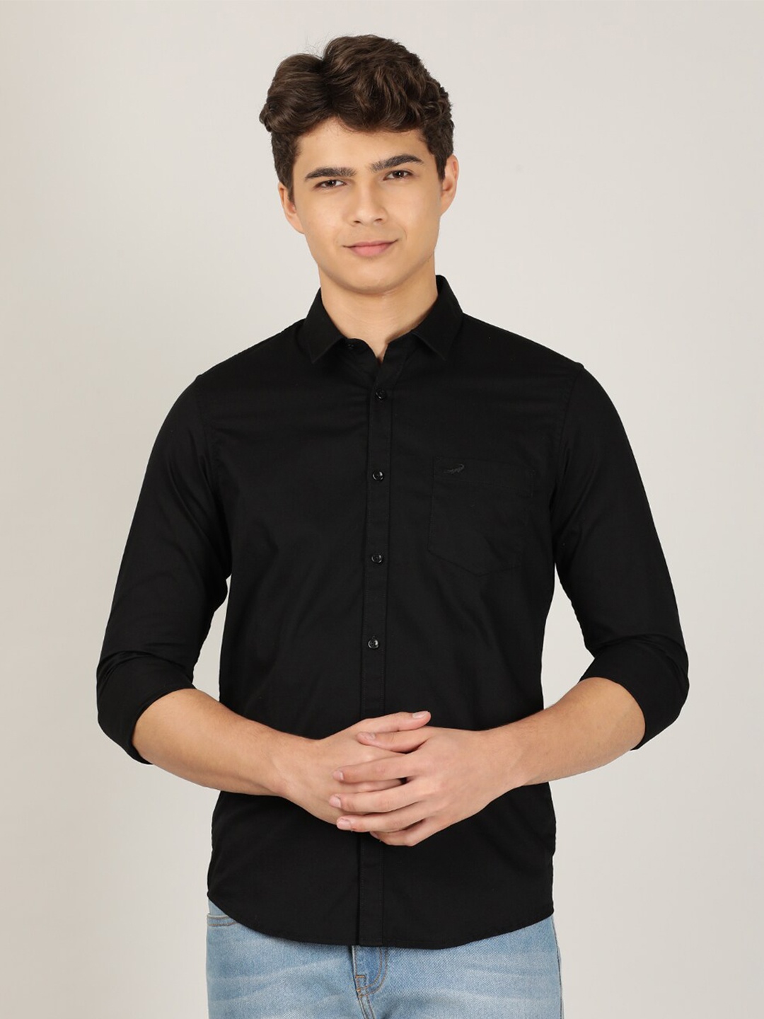 

Crocodile Men Black Classic Slim Fit Casual Shirt