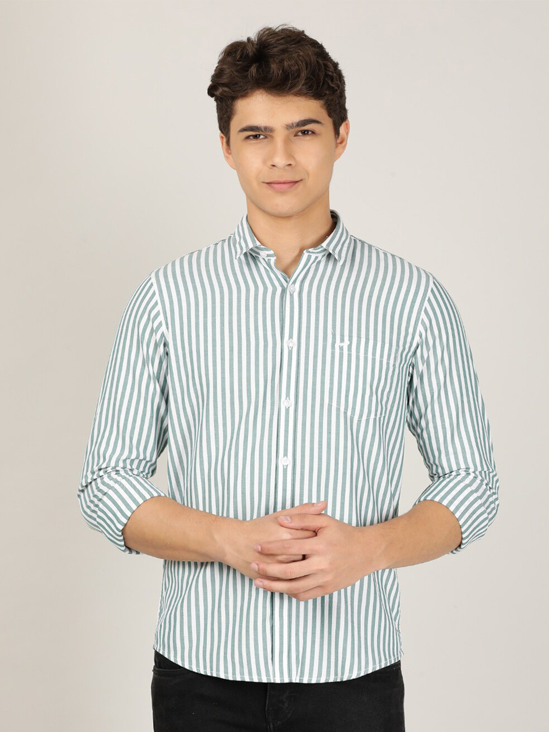 

Crocodile Men Green Classic Slim Fit Striped Casual Shirt