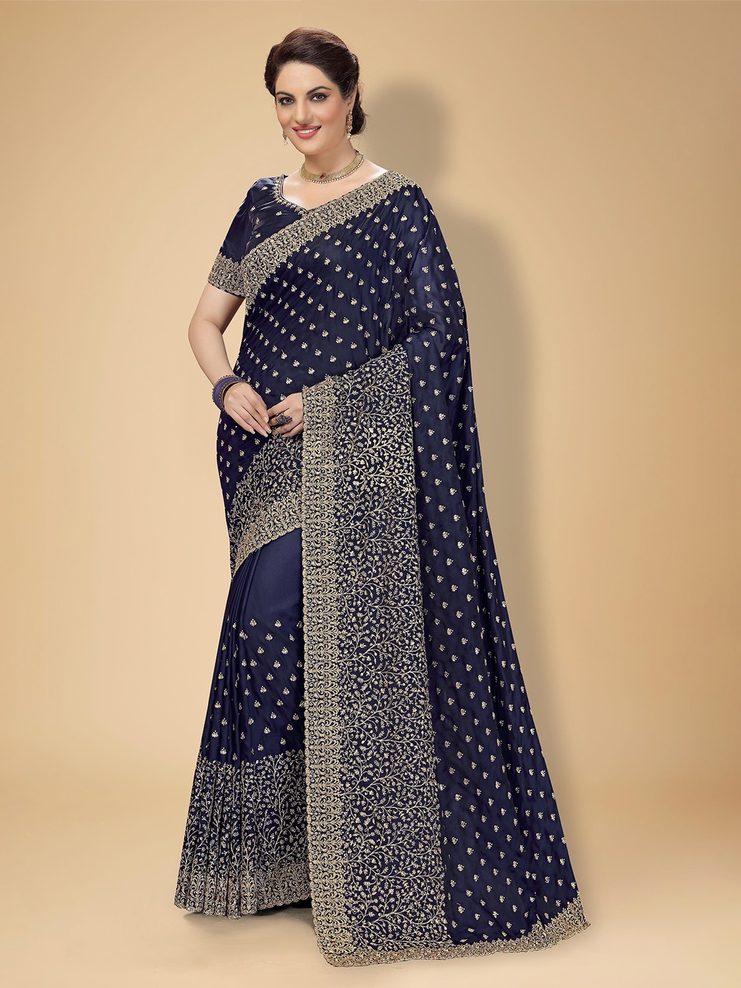 

Trendmalls Blue & Gold-Toned Floral Embroidered Pure Silk Saree