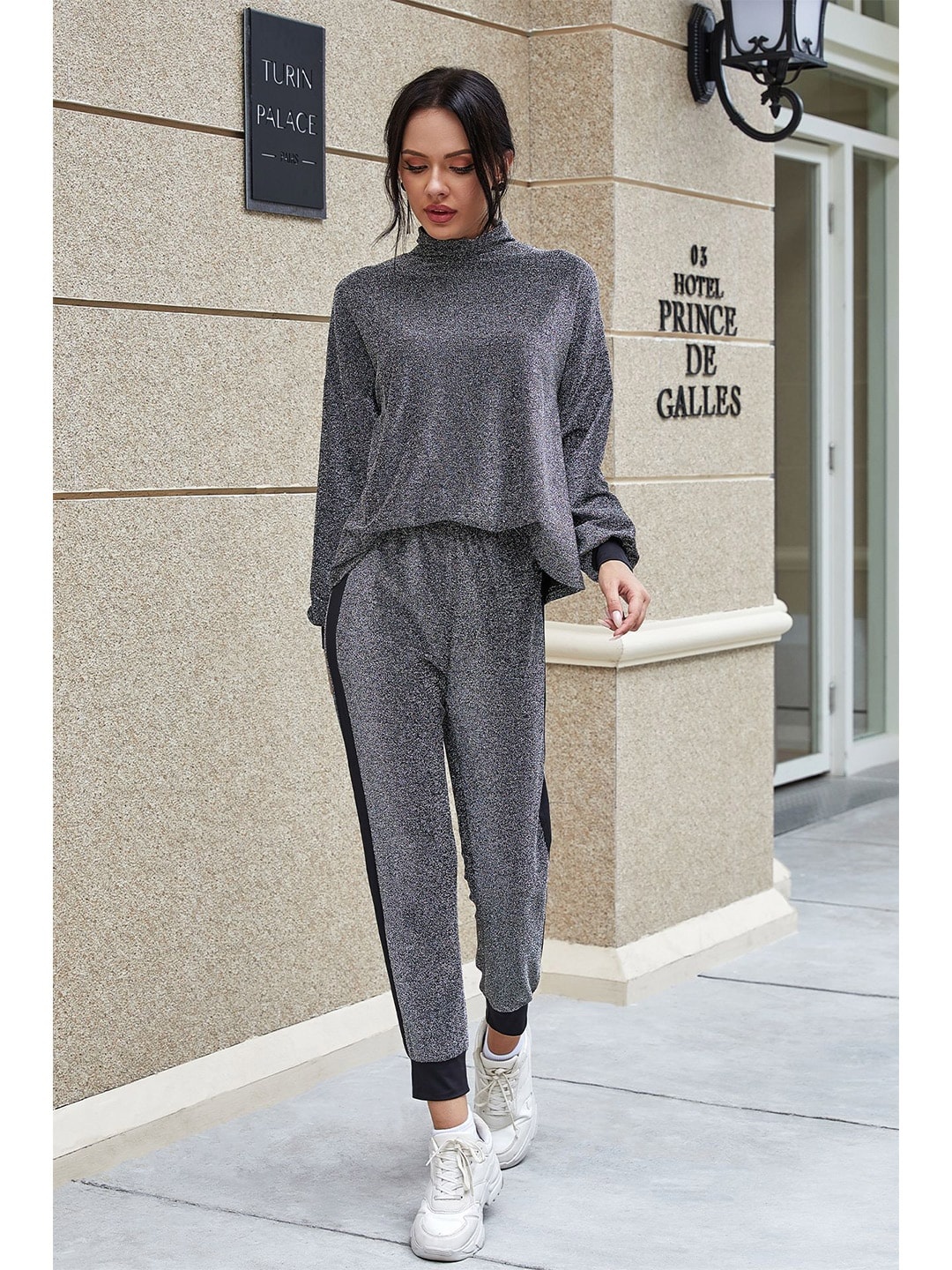 

BoStreet Women Grey Long Sleeves Sweatshirts