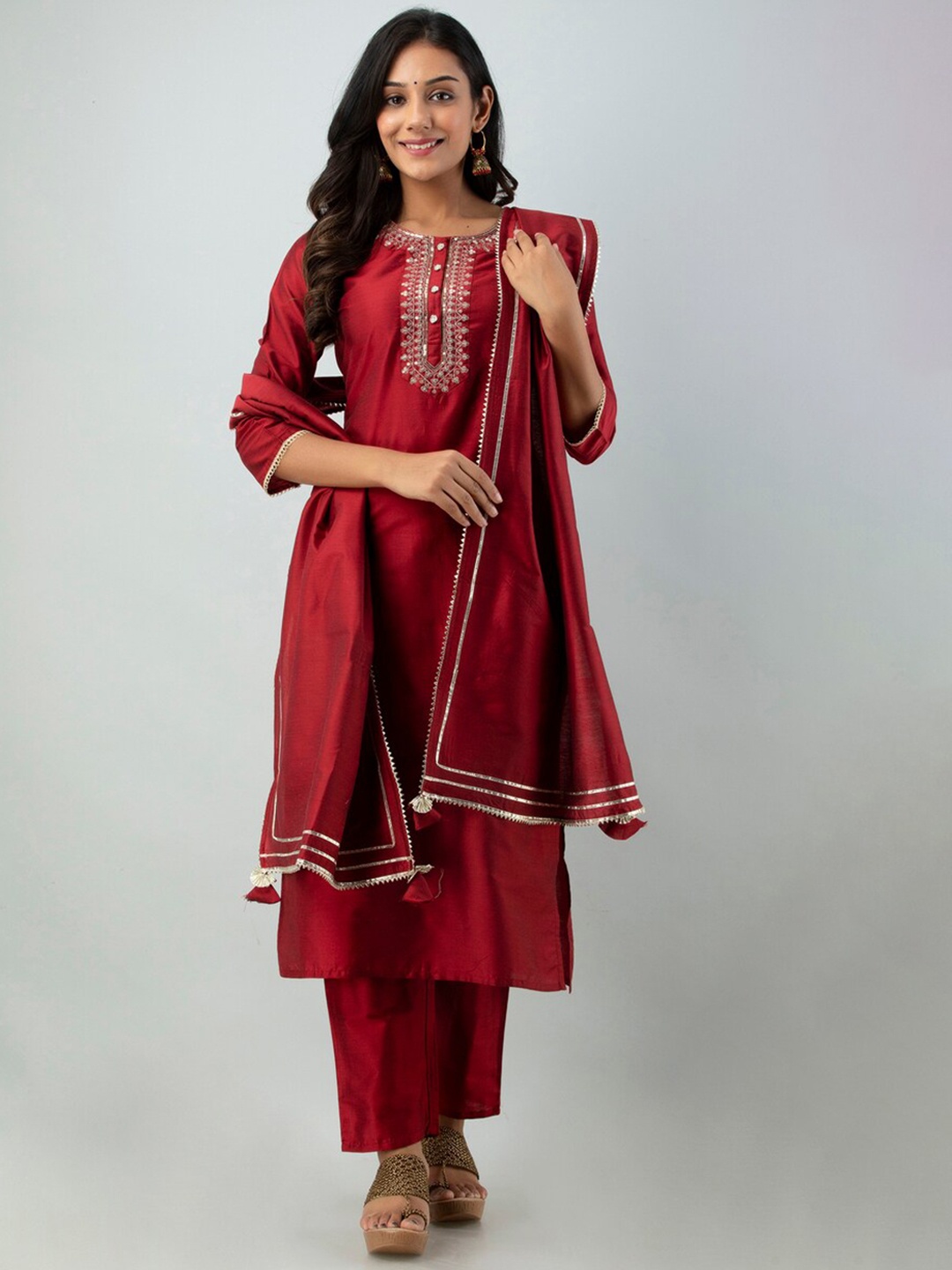 

Sutidora Women Red Floral Kurta with Trousers & With Dupatta