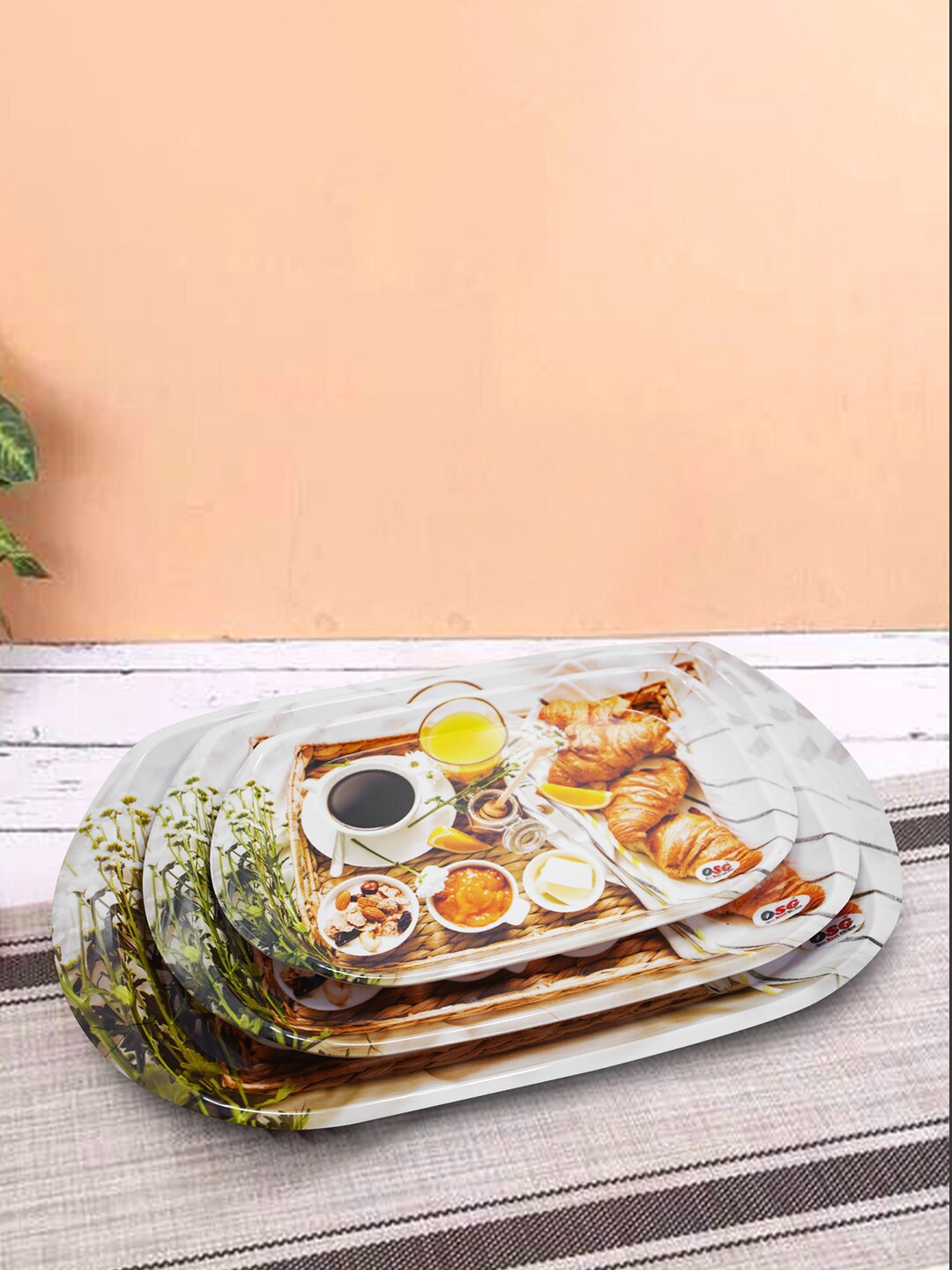

Gallery99 Set of 3 Printed Melamine Trays, White