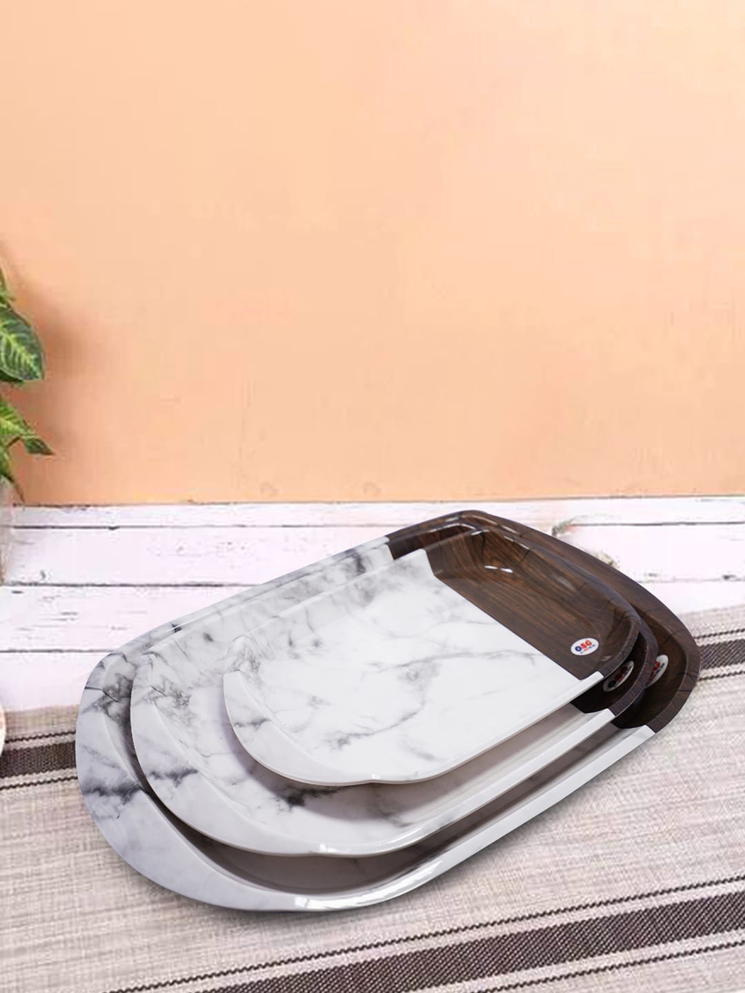 

Gallery99 Set Of 3 White & Black Printed Trays