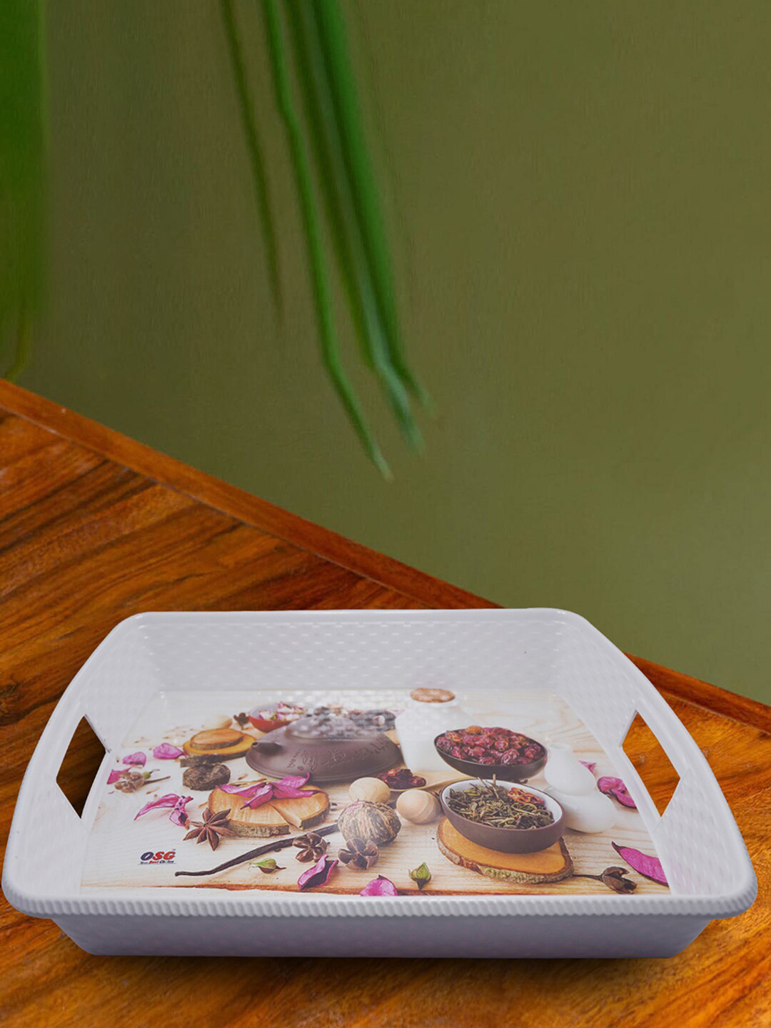 

Gallery99 White Tea Set Printed Serving Tray