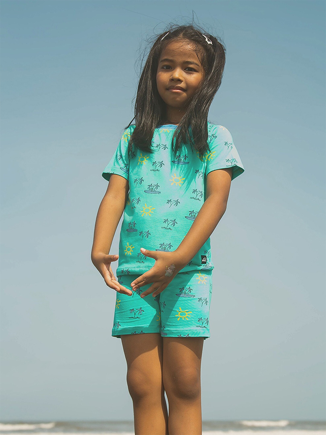 

Whistle & Hops Kids Turquoise Blue Printed Organic Cotton Sustainable T-shirt