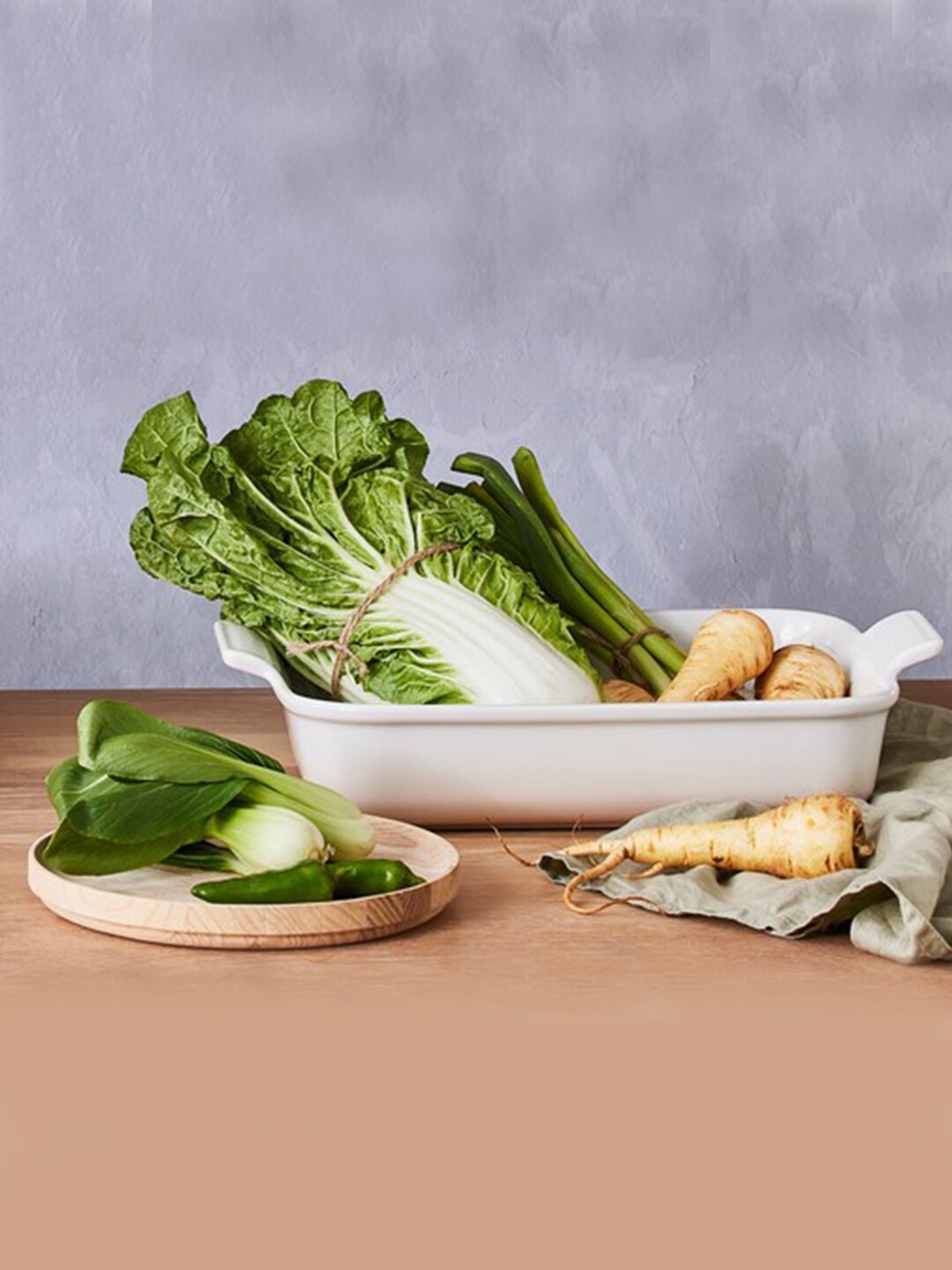

LE CREUSET White Solid Ceramic Deep Rectangular Dish