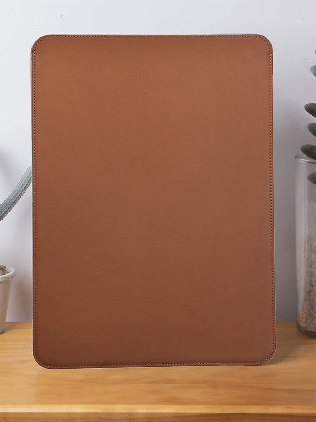 

CONTACTS Unisex Tan PU Laptop Sleeve