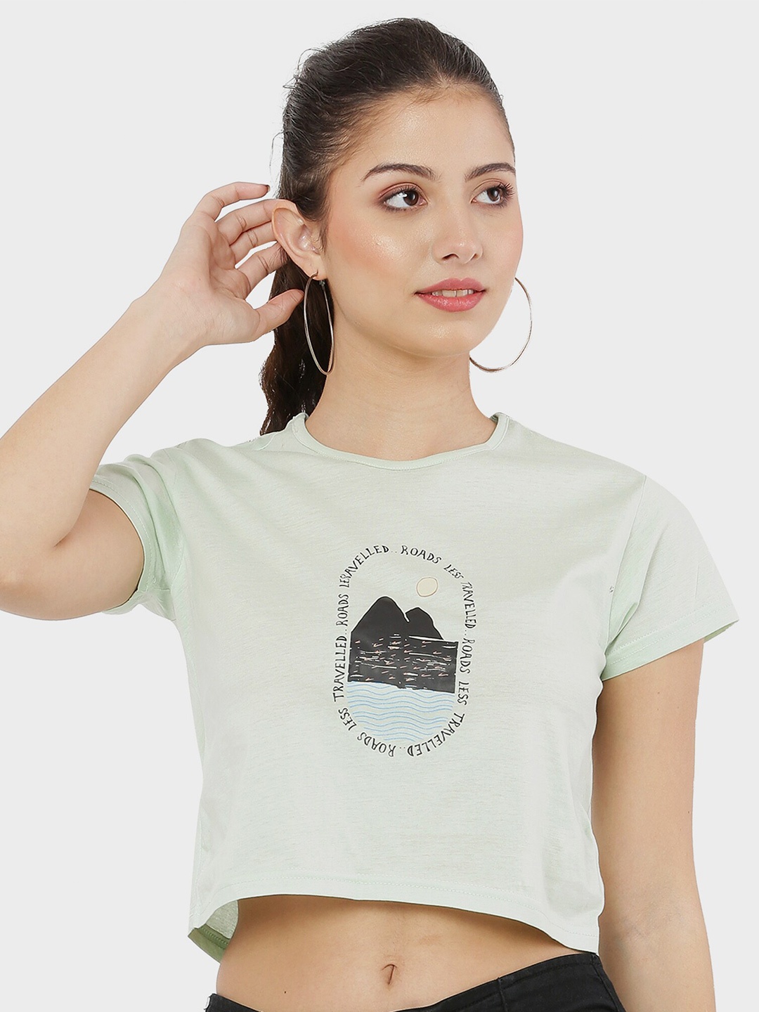 

Reshavio Women's Green Printed Cotton Crop T shirt