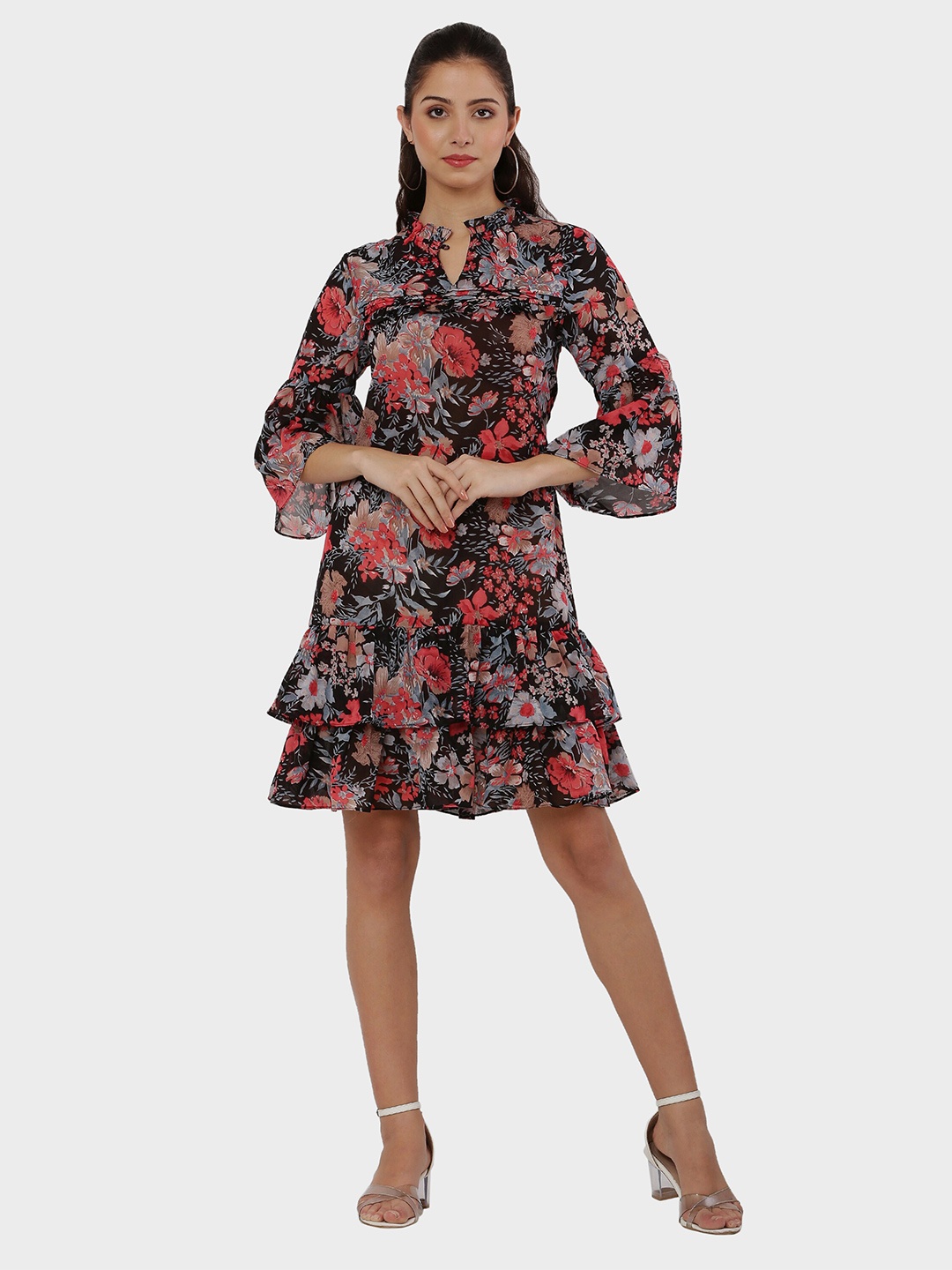 

Reshavio Multicoloured Floral Tie-Up Neck Georgette Dress, Red