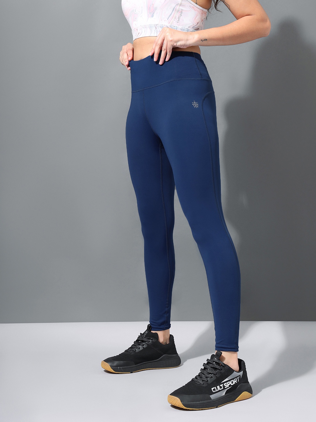 

CULT Solid Performance Tights, Navy blue
