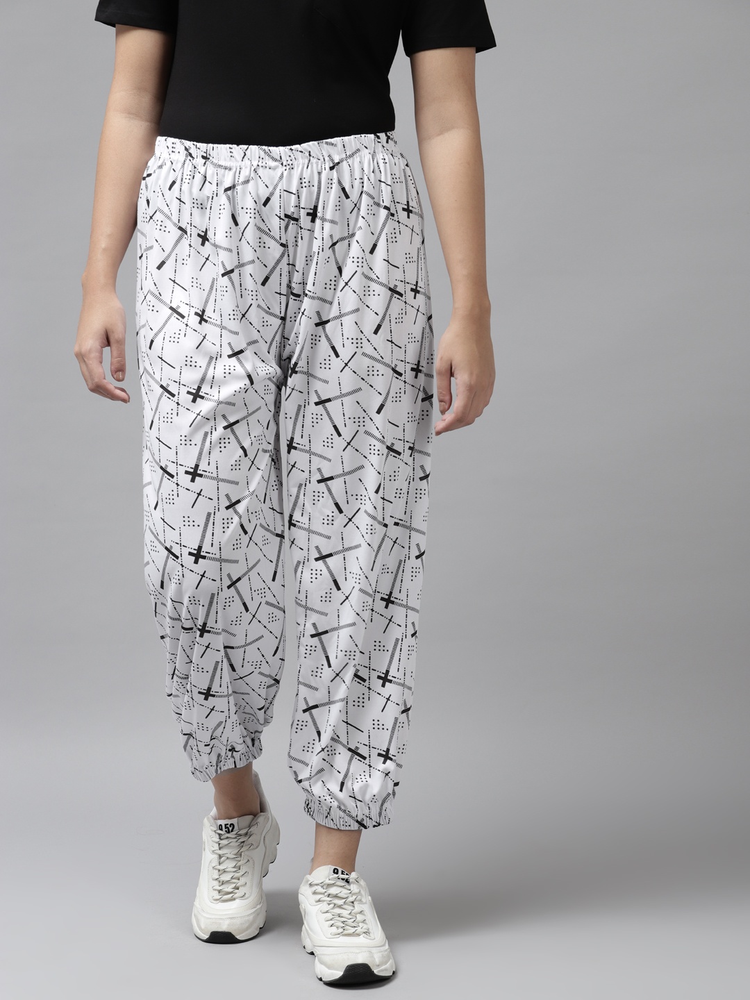 

Aarika Women White Printed Cotton Joggers