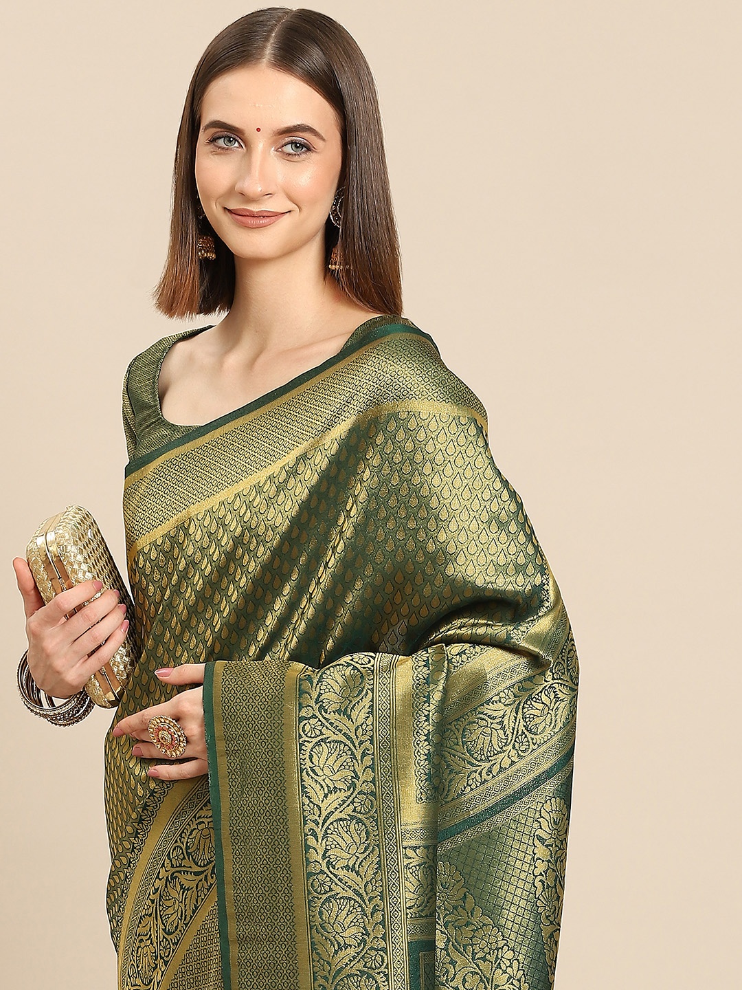 

all about you Green & Gold-Toned Woven Design Zari Silk Blend Kanjeevaram Saree