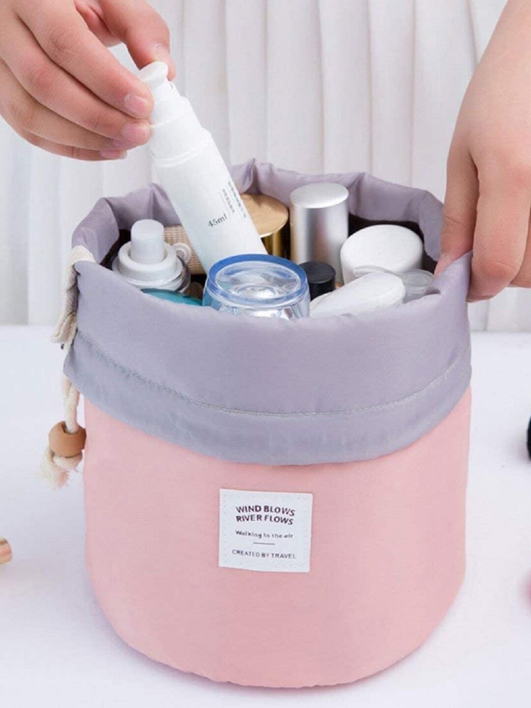 

Awestuffs Pink Barrel Travel Cosmetic Bag