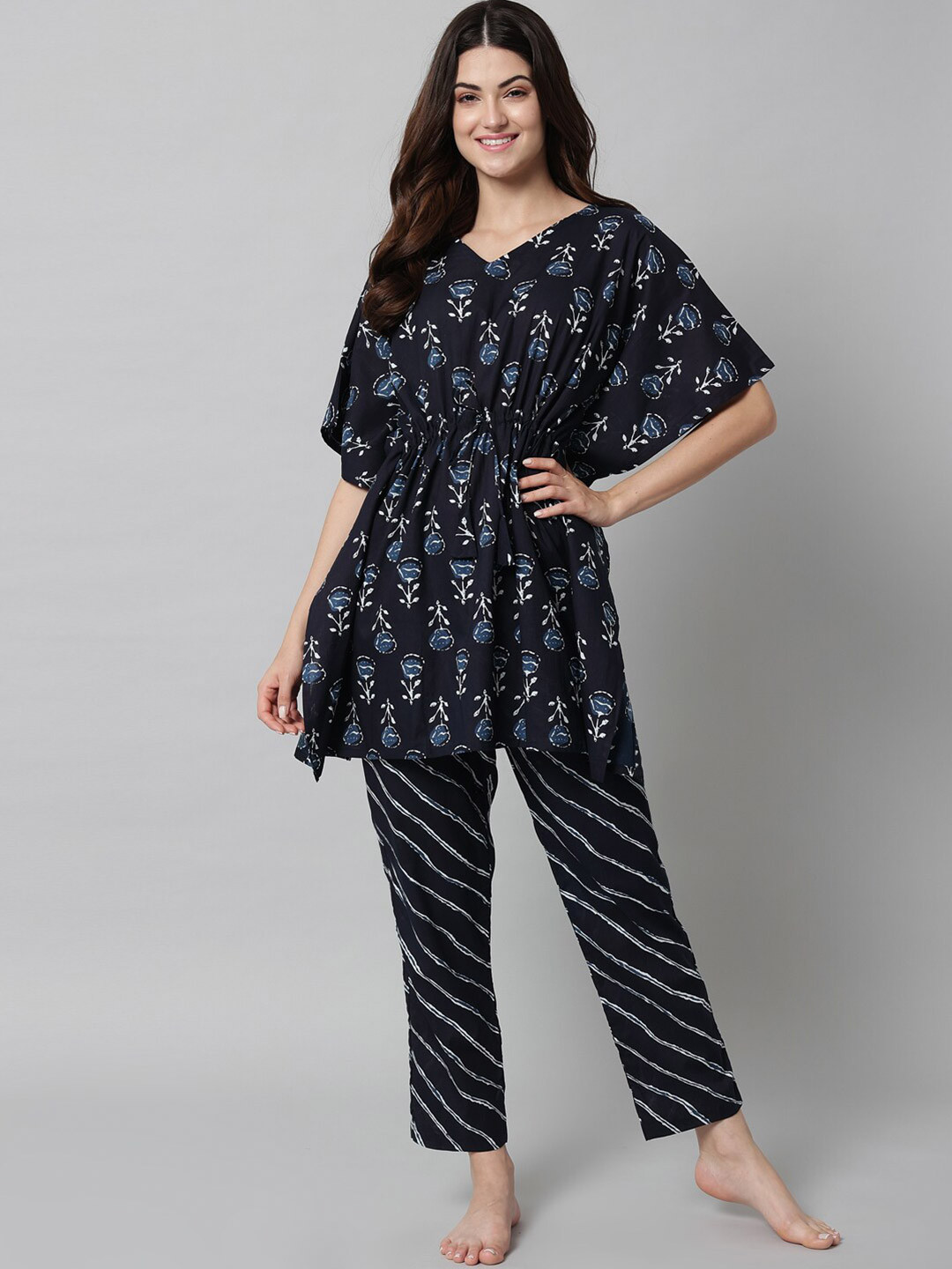 

SEPHANI Women Navy Blue Printed Pure Cotton Kaftan Night suit