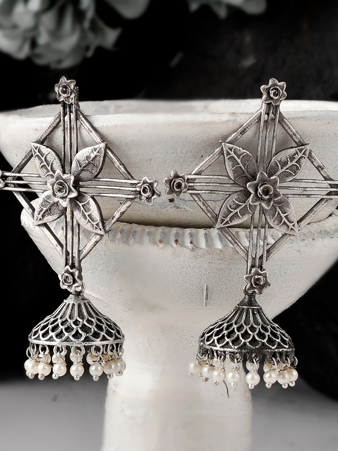 

DASTOOR Silver-Toned Contemporary Jhumkas Earrings