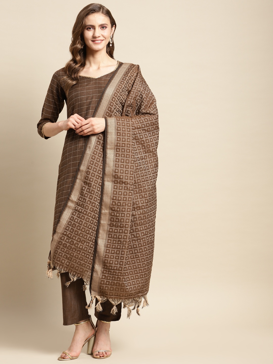 

Prakhya Women Brown Checked Kurta with Trousers & Dupatta