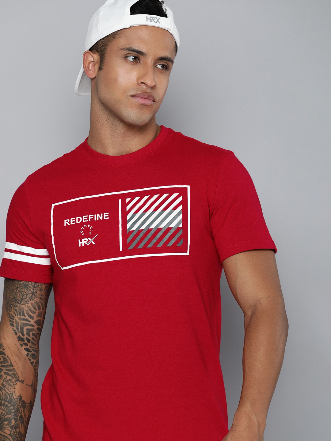 

HRX by Hrithik Roshan Men Red Typography Printed Pure Cotton T-shirt