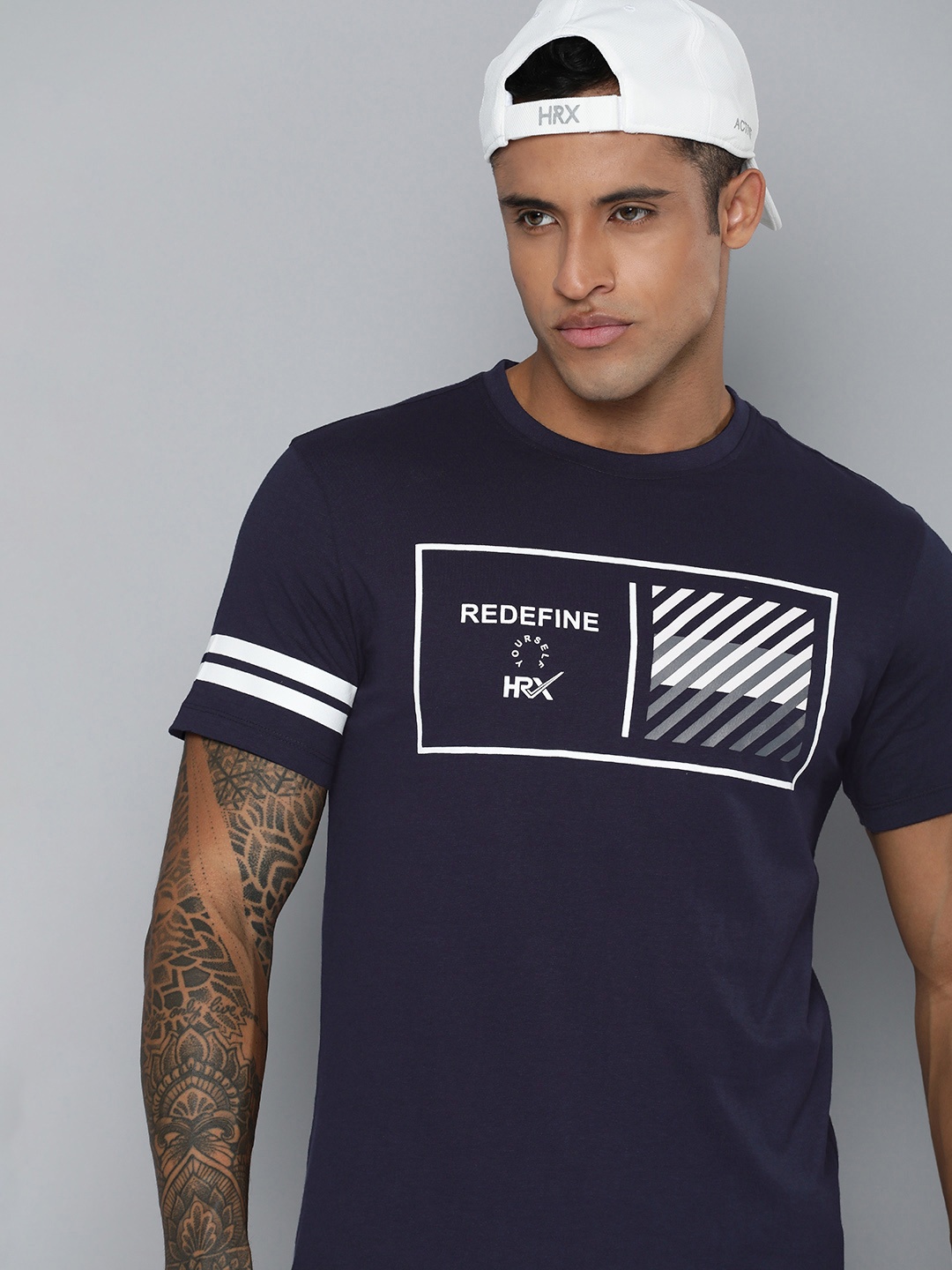 

HRX by Hrithik Roshan Men Navy Blue & White Printed Pure Cotton T-shirt