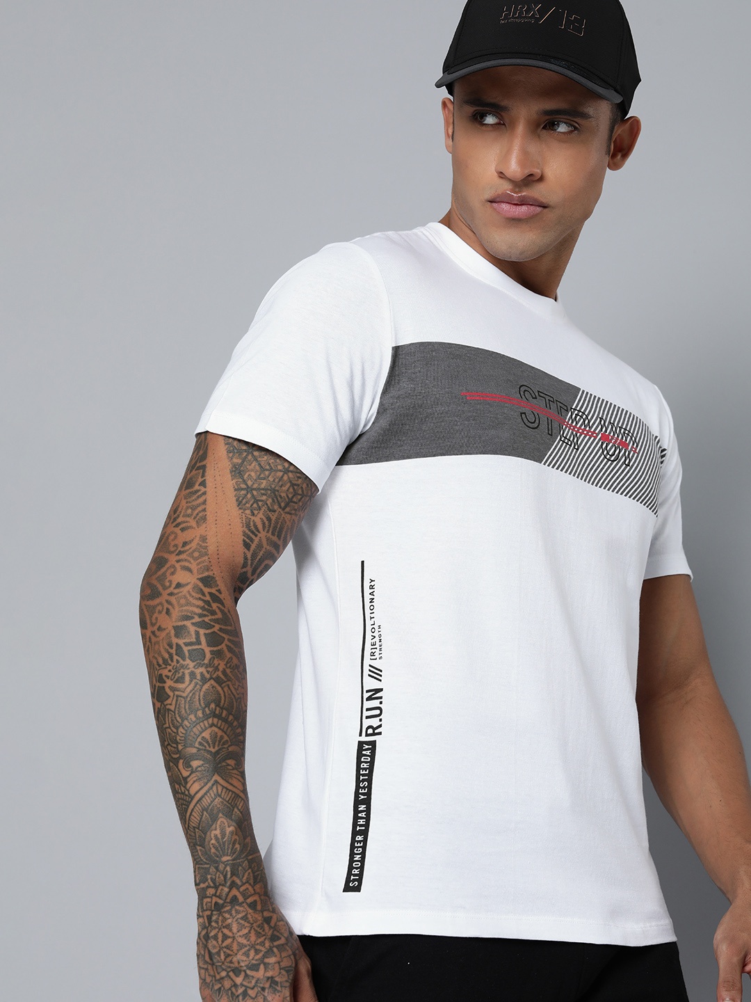 

HRX by Hrithik Roshan Men White & Grey Printed Pure Cotton T-shirt