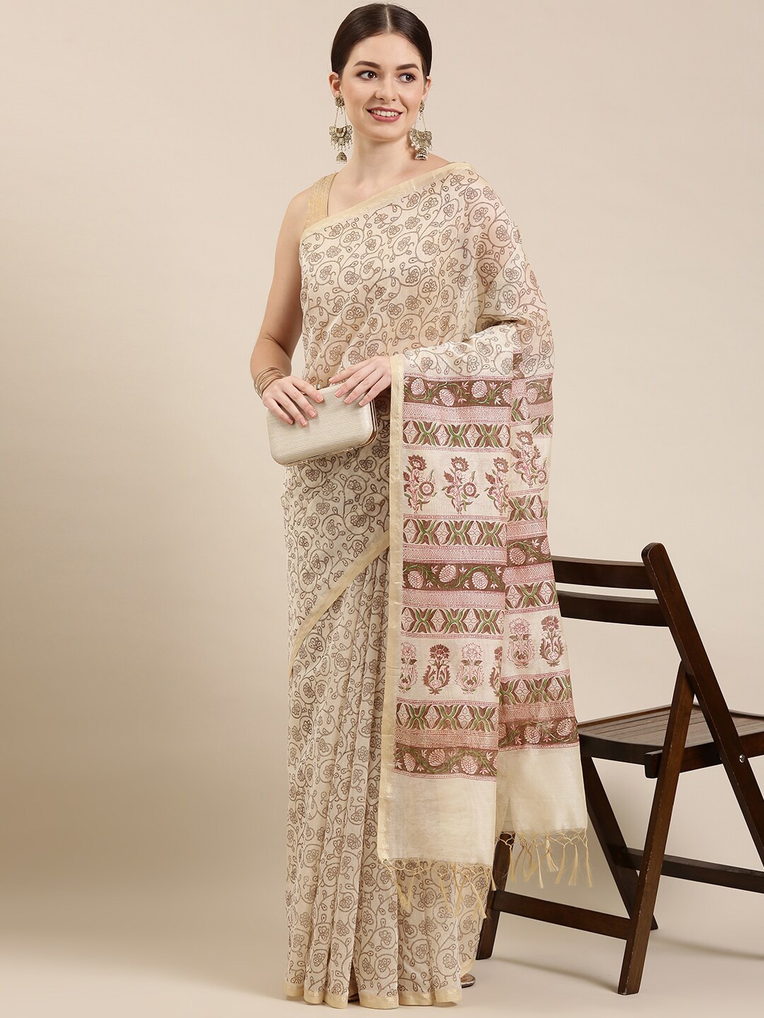 

The Chennai Silks Beige & Brown Floral Zari Pure Cotton Fusion Chanderi Saree