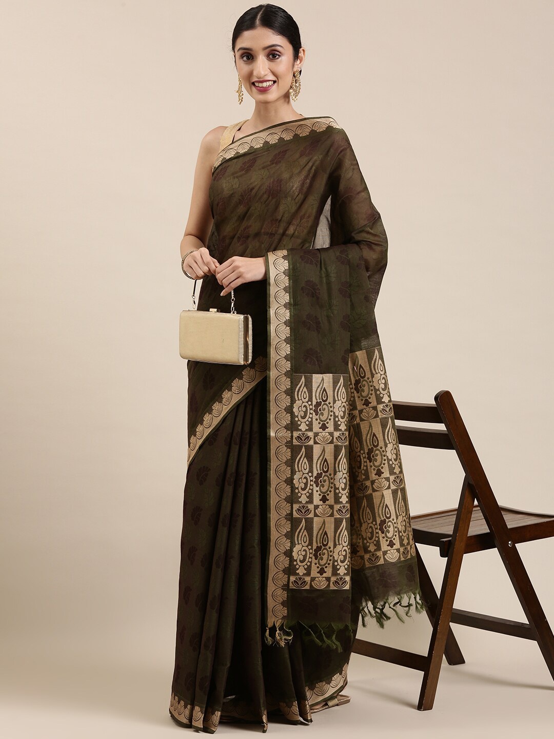 

The Chennai Silks Green & Gold-Toned Floral Pure Cotton Saree