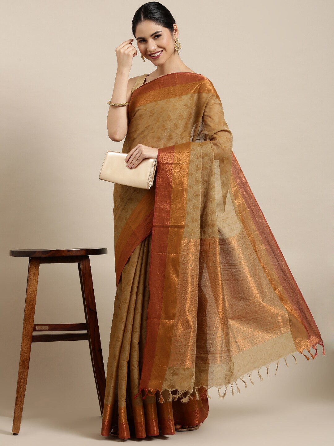 

The Chennai Silks Olive Green & Brown Floral Woven Design Zari Pure Cotton Saree