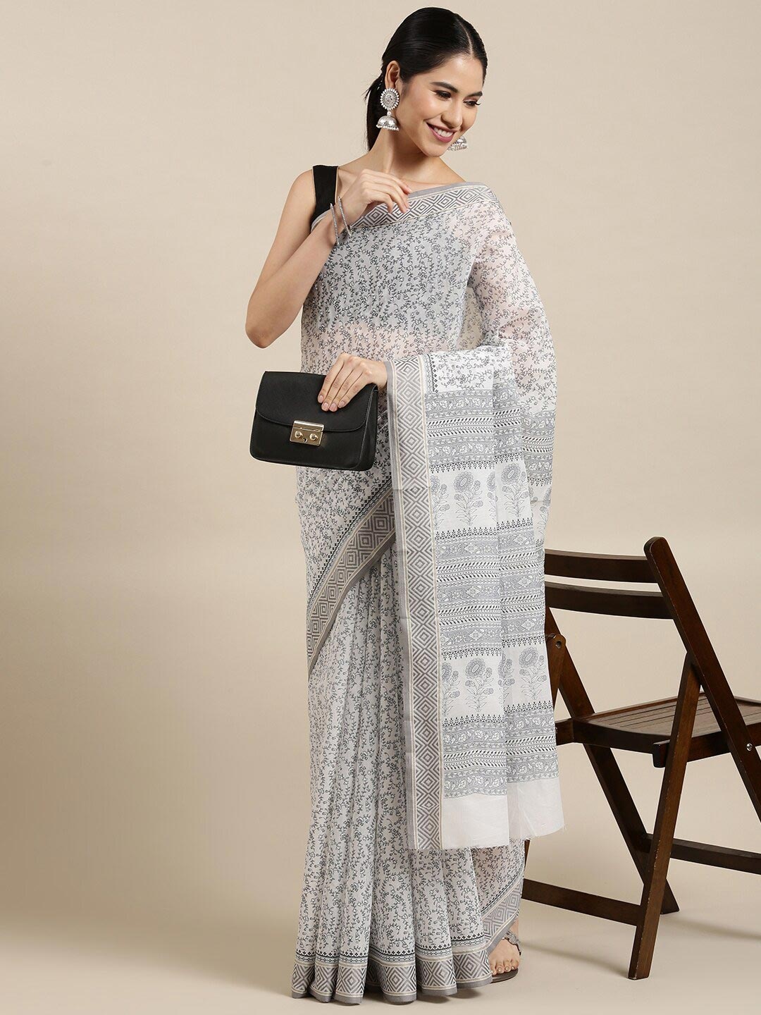 

The Chennai Silks White & Grey Floral Pure Cotton Saree
