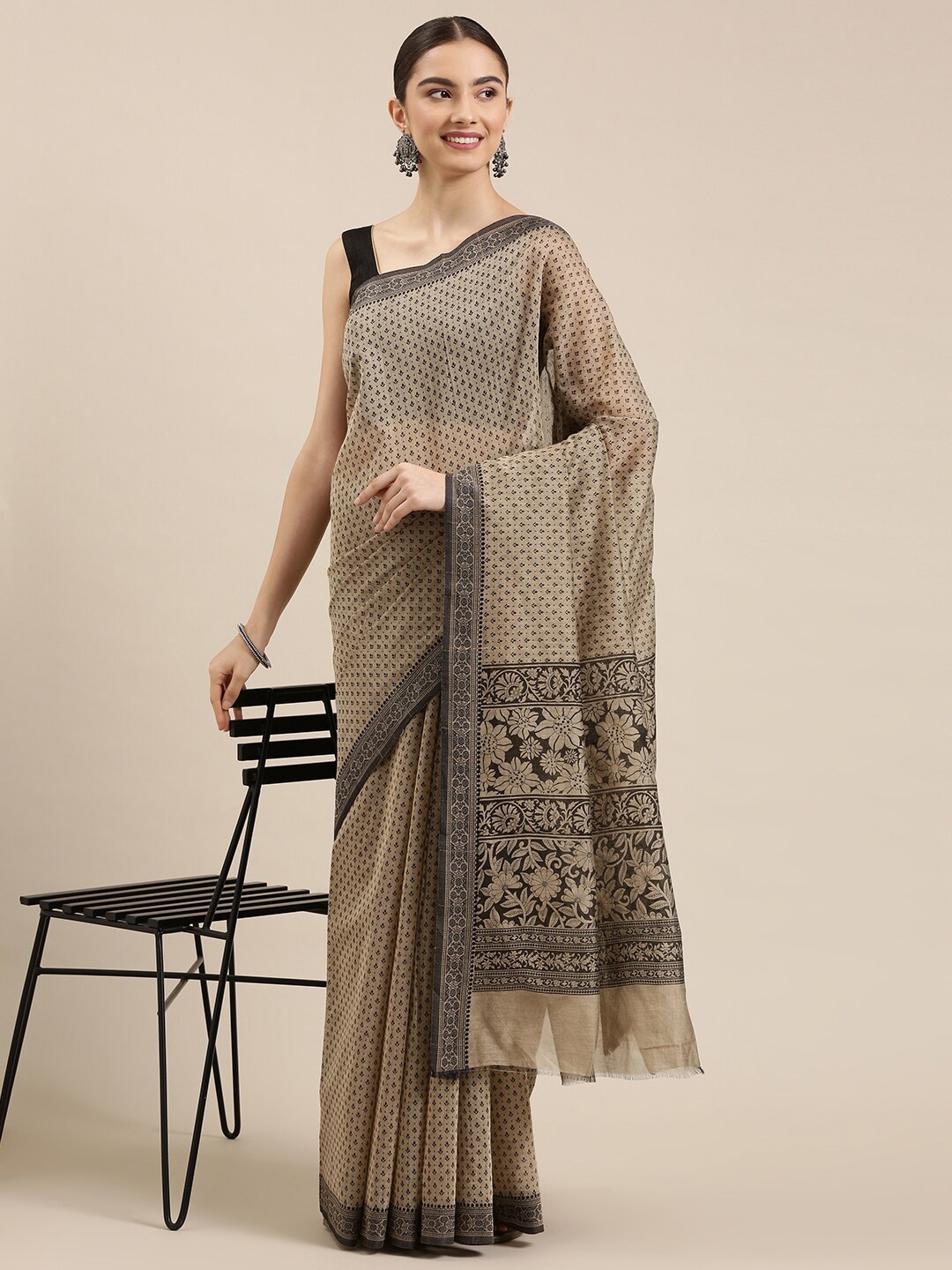 

The Chennai Silks Beige & Black Floral Pure Cotton Chanderi Saree