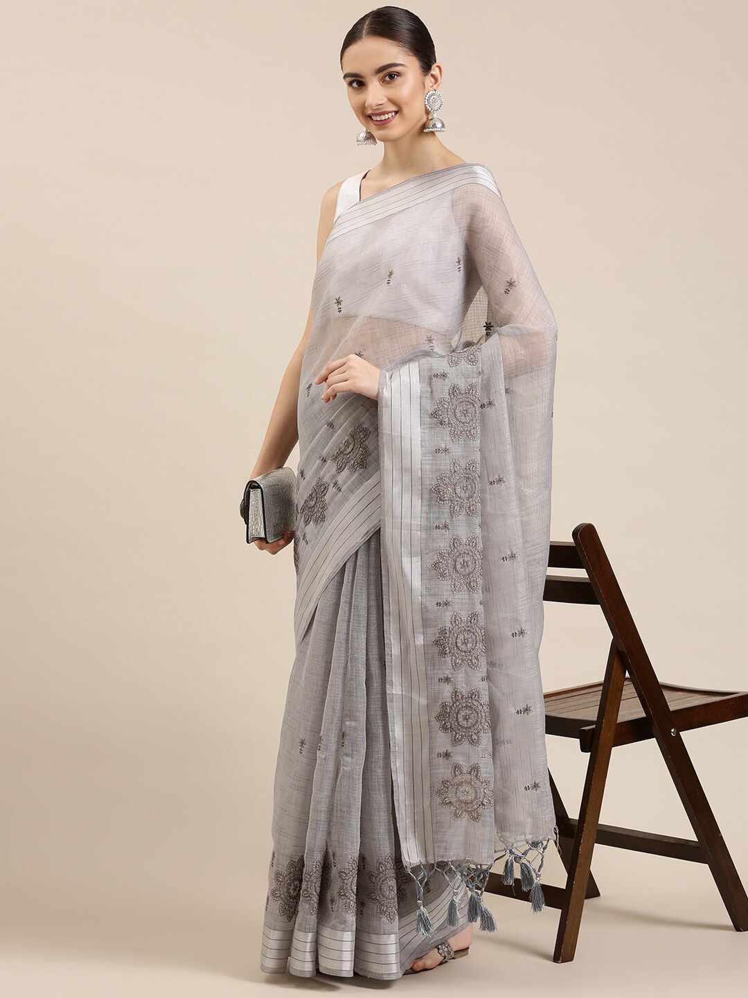

The Chennai Silks Grey Ethnic Motifs Embroidered Pure Cotton Fusion Saree