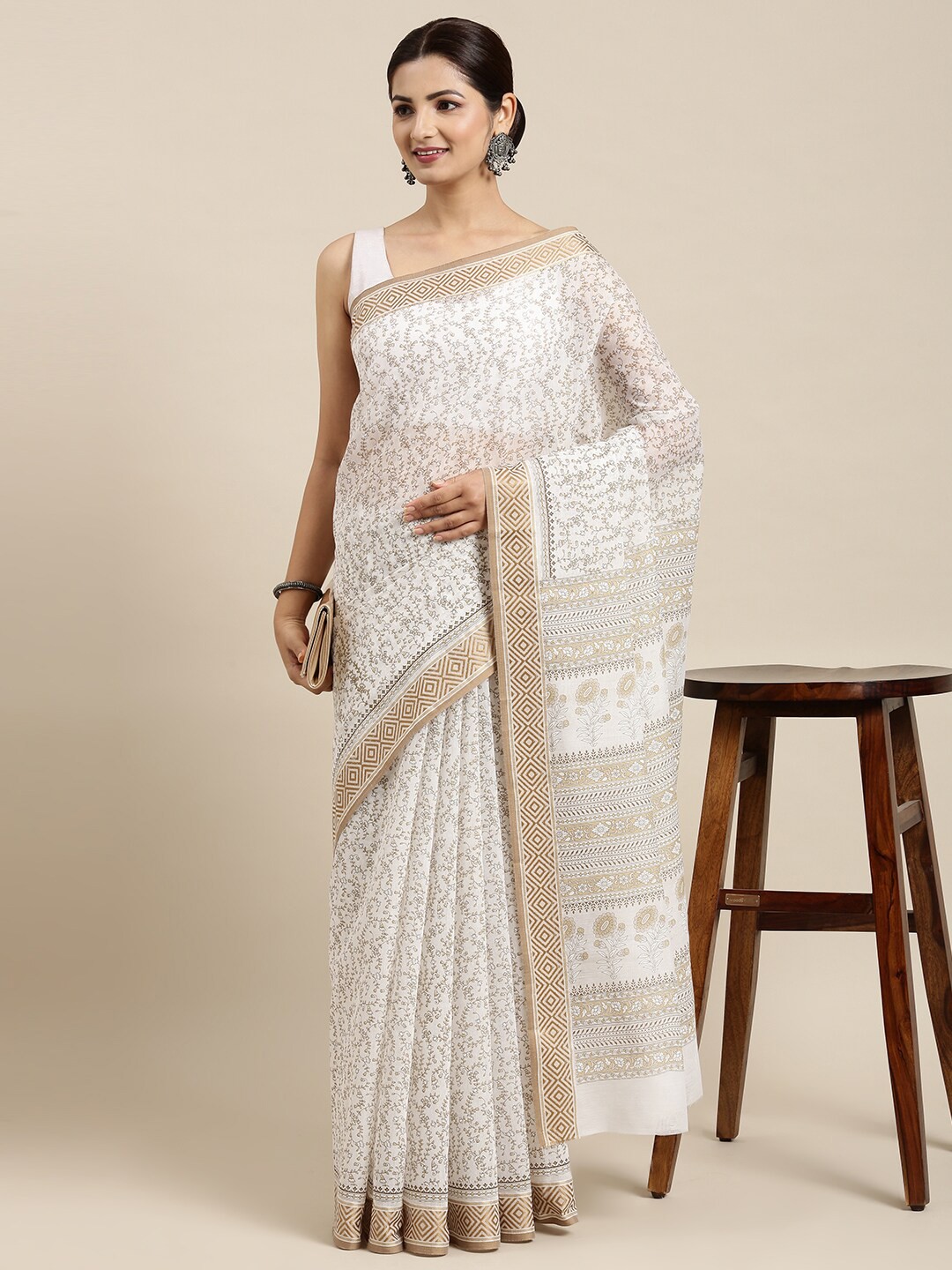 

The Chennai Silks White & Brown Floral Pure Cotton Saree